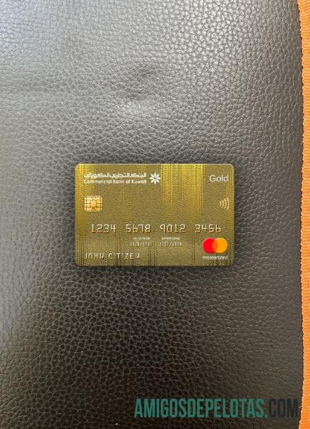 Kuwait komersial bank mastercard gold tampilan foto depan templat