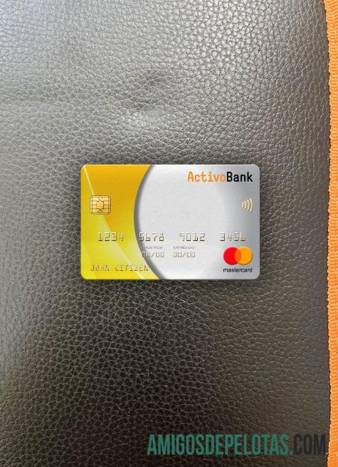 Portugal Activobank mastercard tampilan foto depan desain