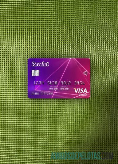 Inggris Raya Revolut visa kartu tampilan foto depan makering